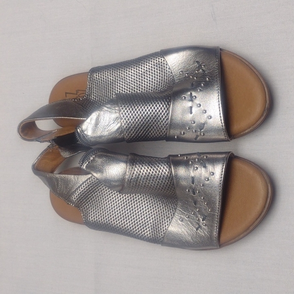 Miz mooz new York city sandal - Picture 1 of 4